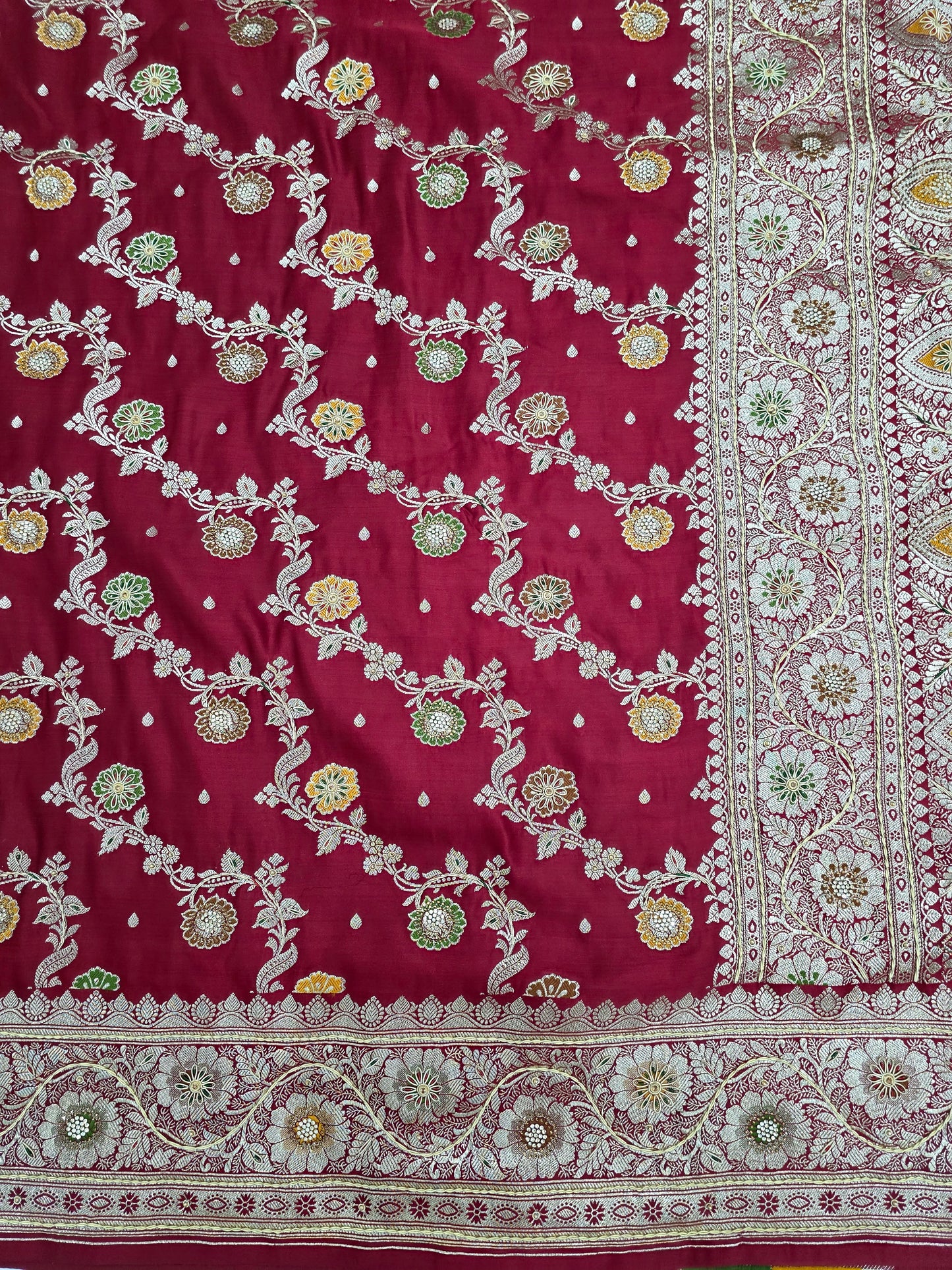 Maroon Minadaar Zardozi Zarkan Banarasi Saree