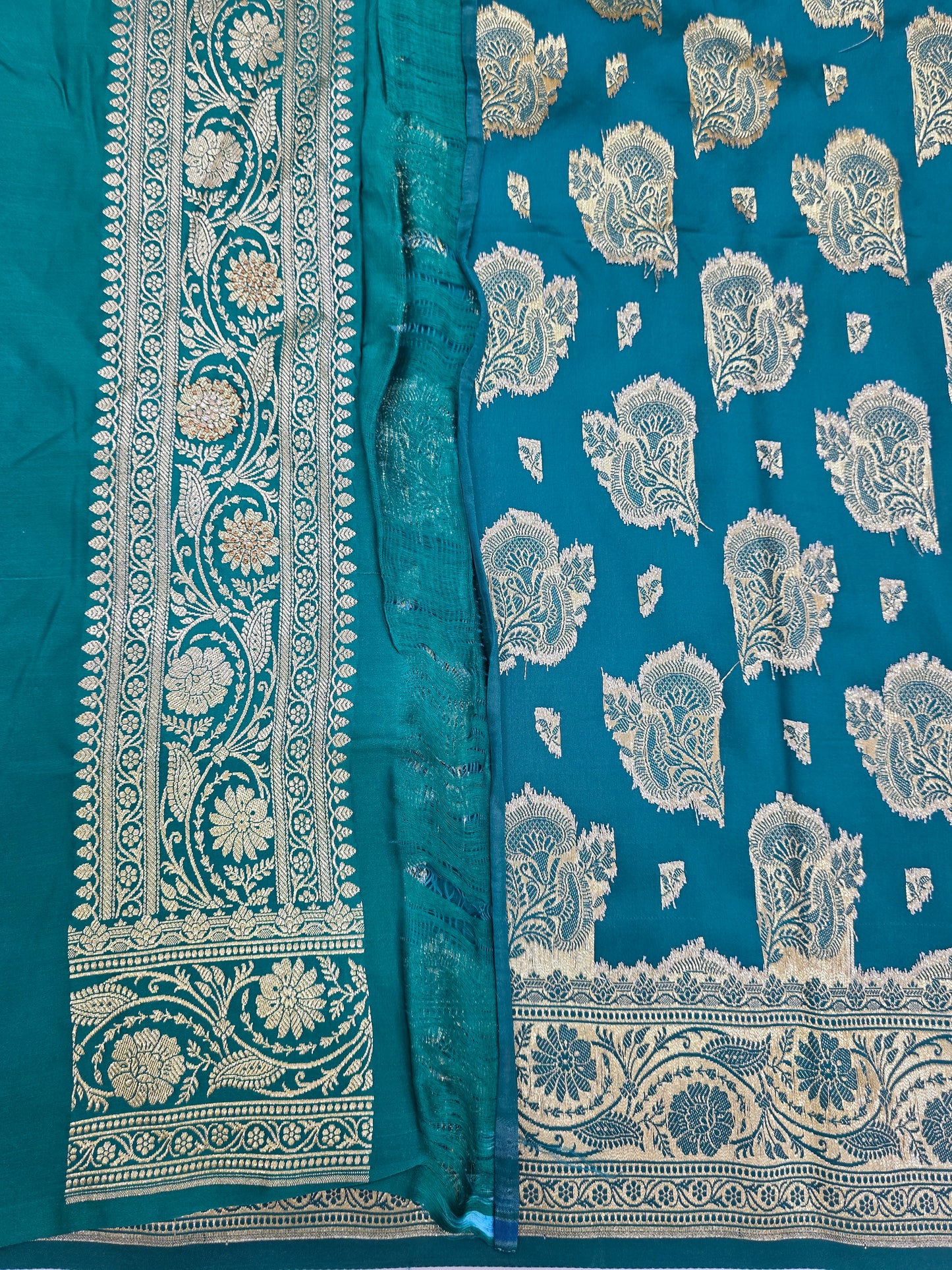 Teal Bule Zarkan Swarovski Banarasi Saree