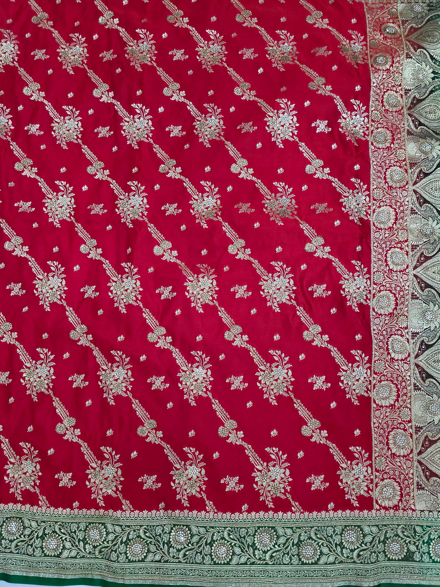 Red Zarkan Moti Banarasi Saree