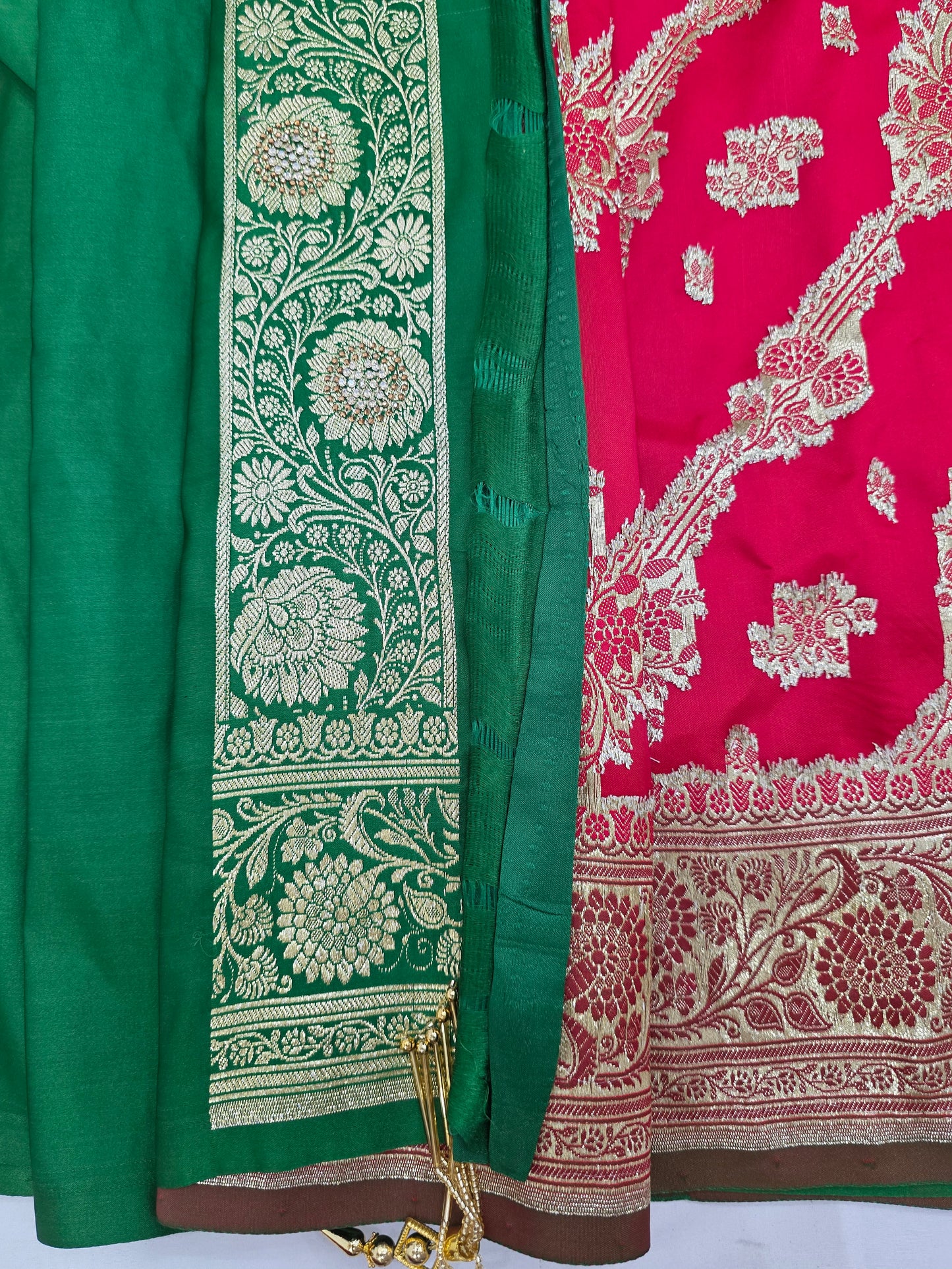 Red Zarkan Moti Banarasi Saree