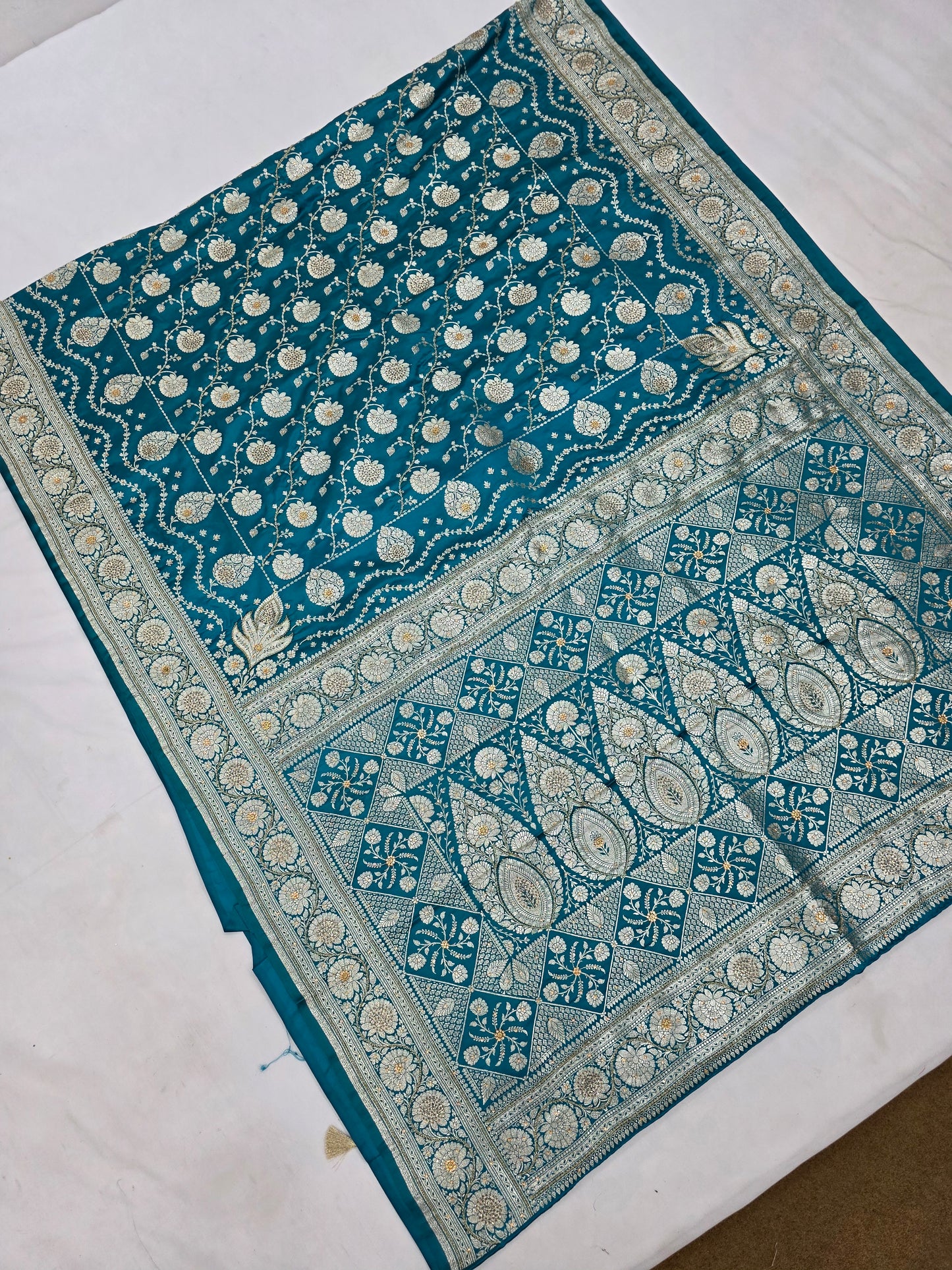 Teal Moti Banarasi Saree