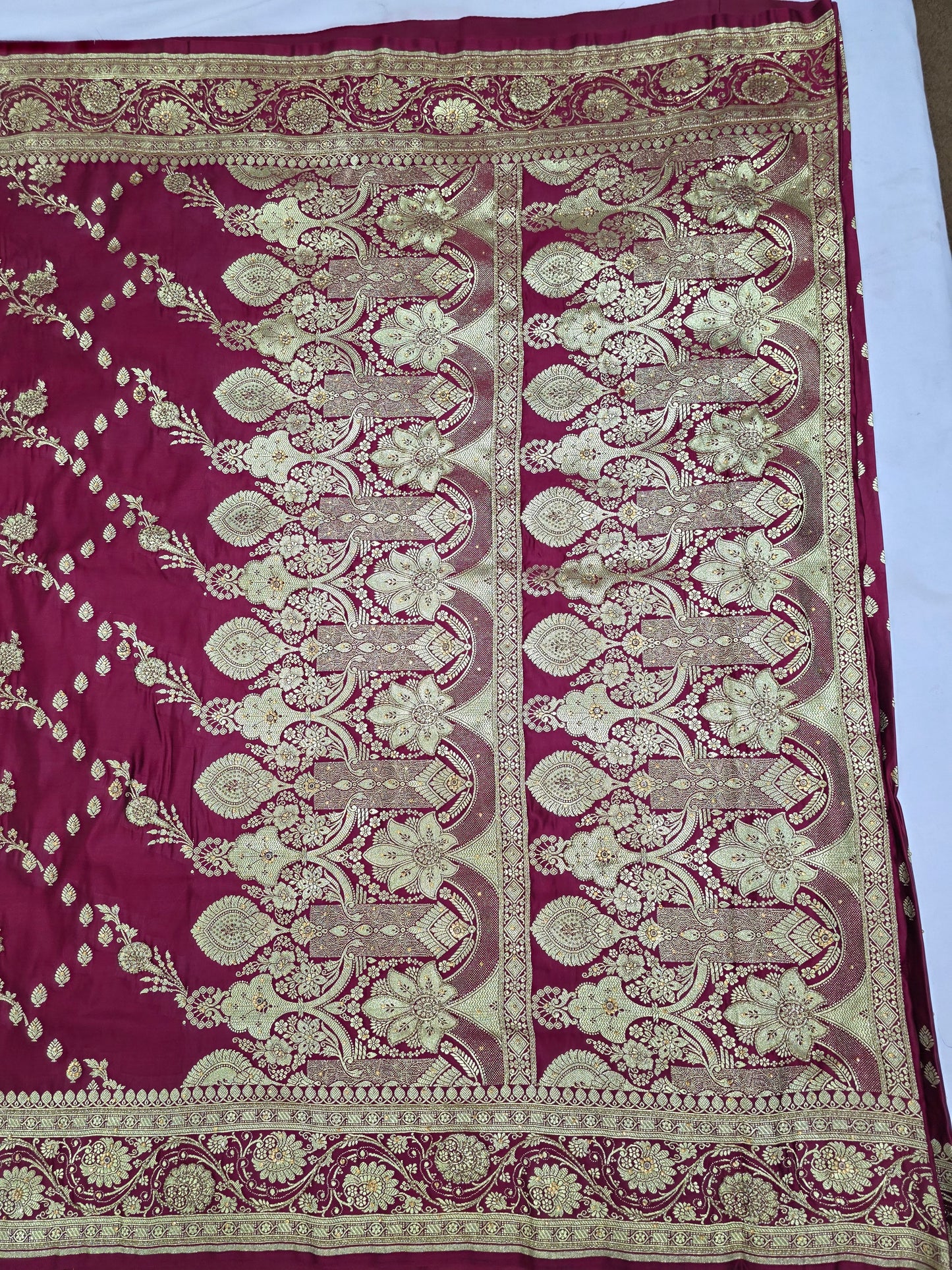 Maroon Moti Banarasi Saree
