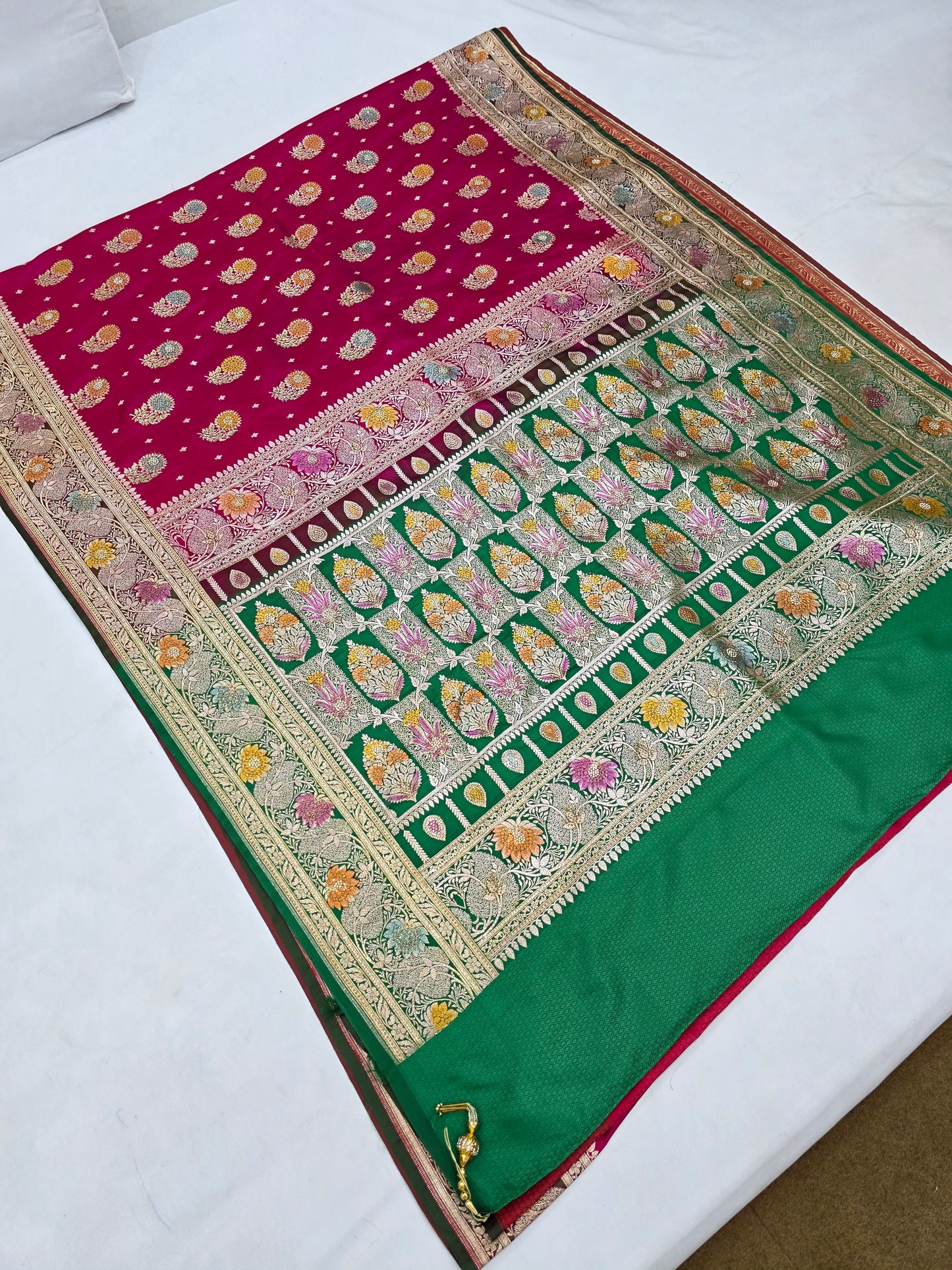 Strawberry Zarkan Swarovski Banarasi Katan Saree